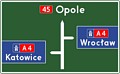 Tablica przeddrogowskazowa przed wjazdem na autostradę